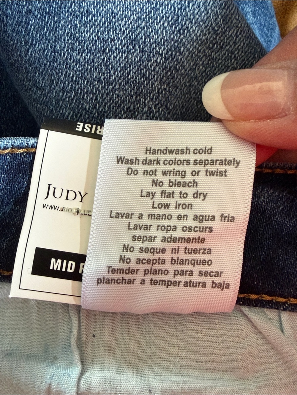 Judy Blue Mid-Rise Skinny Jeans Size 32/14 NWT Medium Blue - Picture 9 of 9